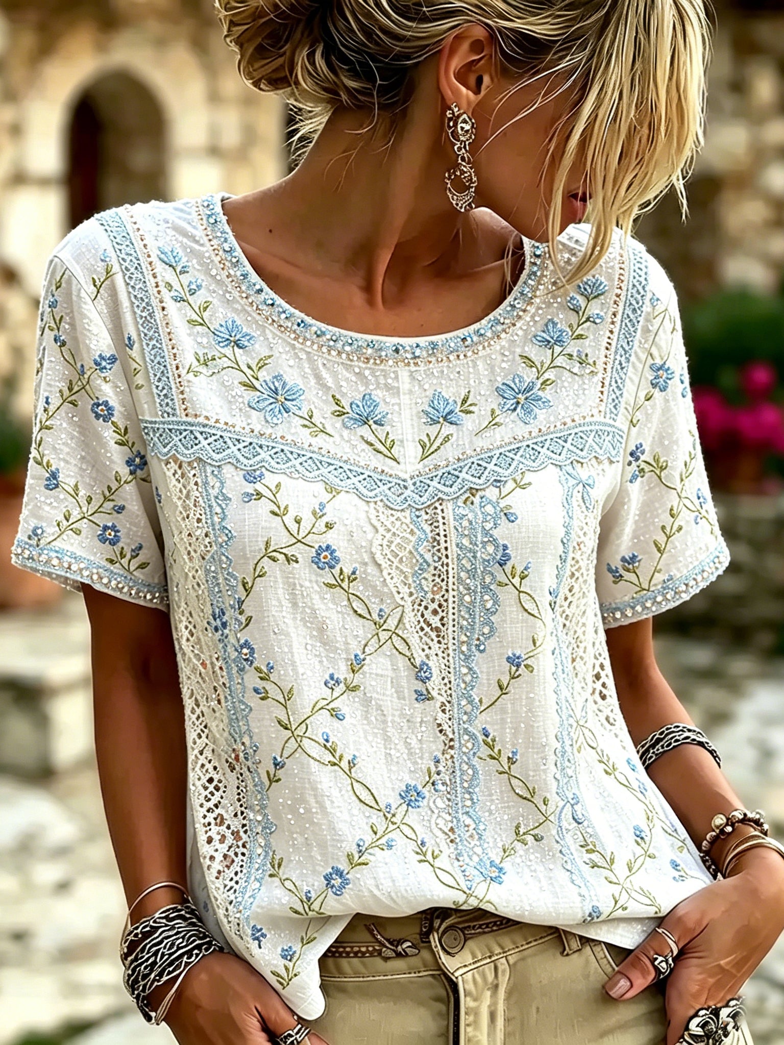 Women's Retro Floral Embroidered Patchwork Art Round Neck Linen Blend T-shirt