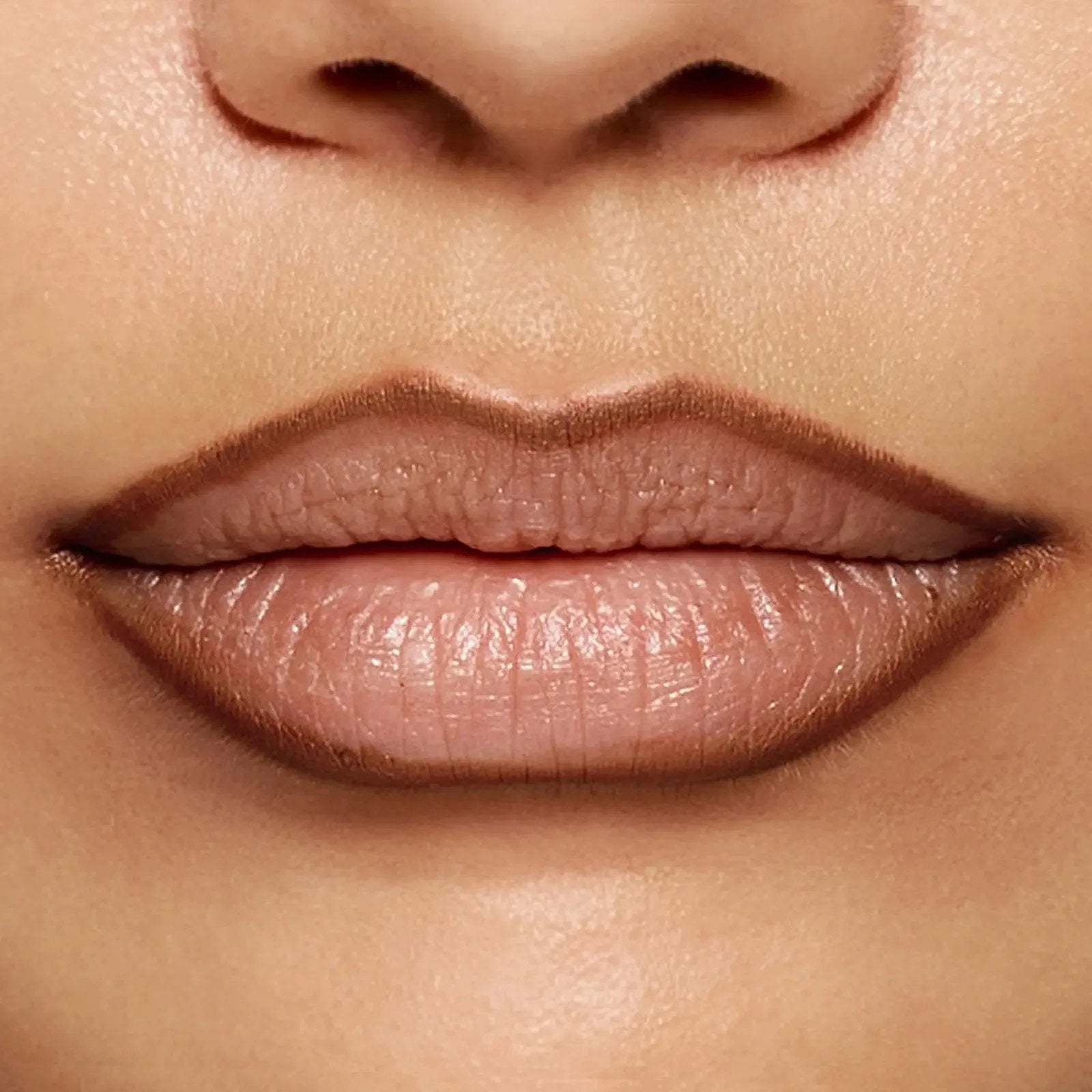 📦📦ACHANDISE Glide Lip Liner — Creamy, Blendable Color with Smooth Application