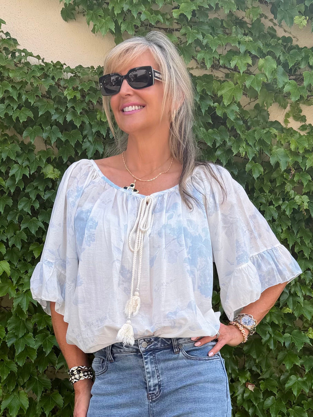 💝💝100% Cotton Wear It 2-Ways Feminine Top | T347