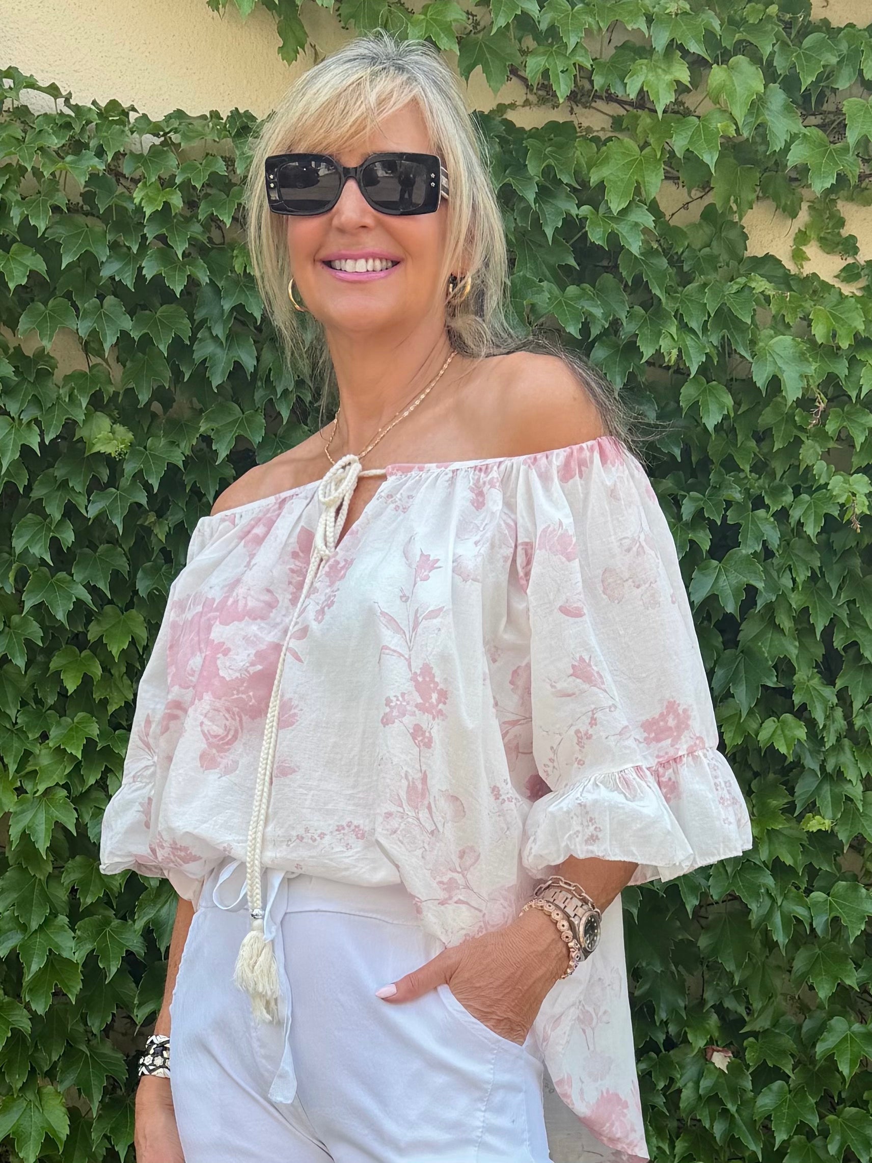 💝💝100% Cotton Wear It 2-Ways Feminine Top | T347